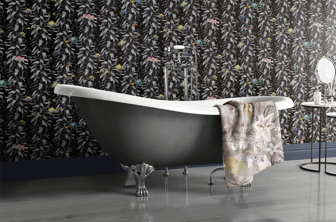 Luxuriy Sea Kelp Wallpaper in Deep Colourway